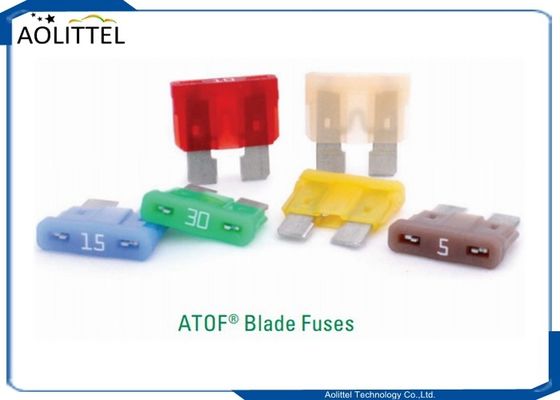 品質  PA66 Auto Blade Fuse , Automotive Industry ATOF 32V Series ATOF Medium Blade Fuse Rated 32V 1-40A Replaces 257 ATO 工場