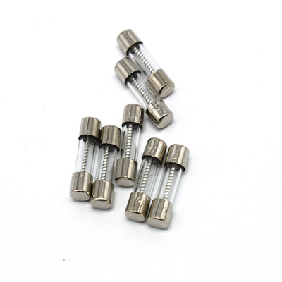 4Dシリーズ4.6x15mm速い代理のガラス ヒューズ