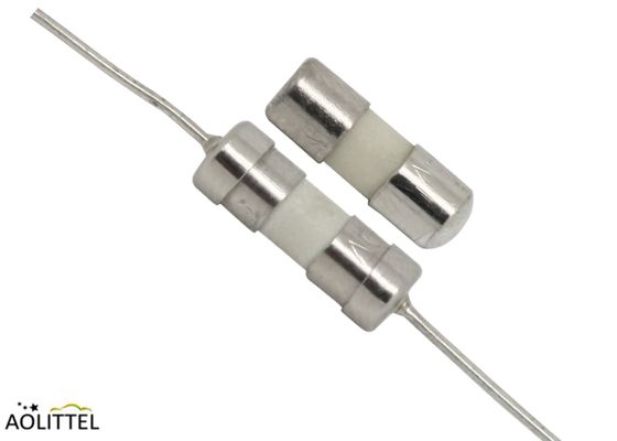 3.6x10mmの遅い打撃のカートリッジ陶磁器の管のヒューズ125V 100mA-12Aを取付けるSchurter SPT同等のPCBかTHT