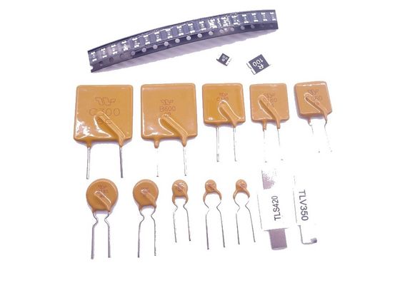 評価される電圧600V把握現在の0.15Aが付いている0ZRC0015FF1E電気通信のサーミスターPPTCの再設置可能なヒューズTRG015