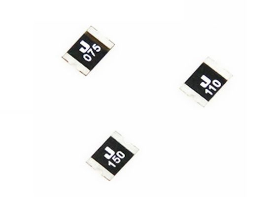 コンパクト デザインMSMDシリーズ1812の足跡4.6x3.2mm 4532 SMTの表面の台紙PTCの再設置可能なヒューズ6-60VDC 0.1-3A