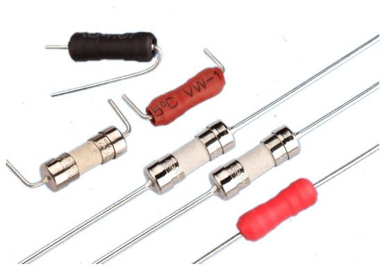 IEC標準的な250V 3.6x10mm 5x20mmの6x30mm速い打撃の陶磁器の管のヒューズの神の照明のためのミニチュア カートリッジ ヒューズ5A