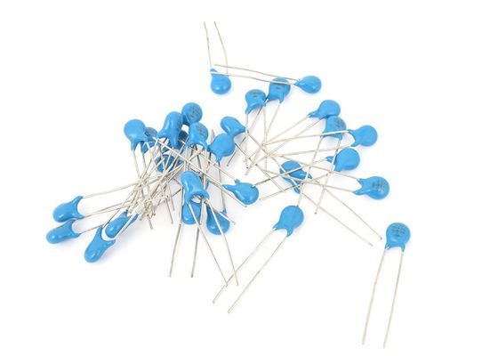 ULはZNRの一時的なサージの吸収物の金属酸化物バリスター05D471K 5mm 470V 300VAC 385VDC 800A 0.1W 21Jを承認しました