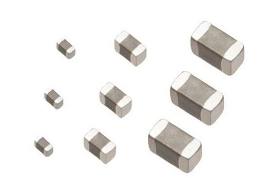 表面の台紙MLV MLCV SMD 1608のサージの保護のためのメートル多層破片の金属酸化物バリスターMVR0603-8R0G 8V 30A