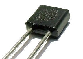 UL VDE CCC AUPOの放射状の合金の熱ヒューズの要素の上昇温暖気流はA7-15A-Fの締切りTF 138C 15A 250Vの上昇温暖気流の保護装置をつなぎます