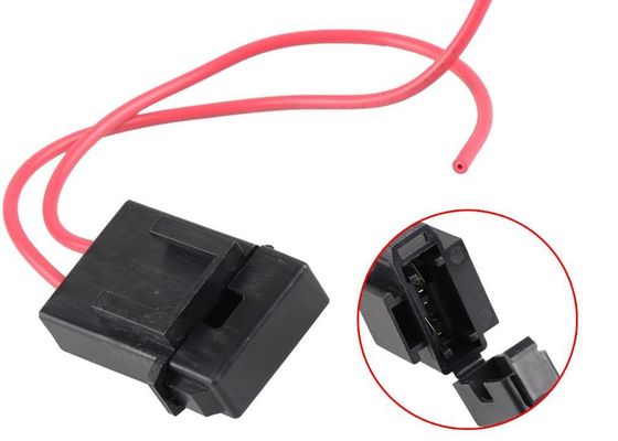 赤いワイヤー黒の小型車の刃のヒューズのためのプラスチック正方形の貝の雷管導線インライン自動ヒューズのホールダー箱MT205