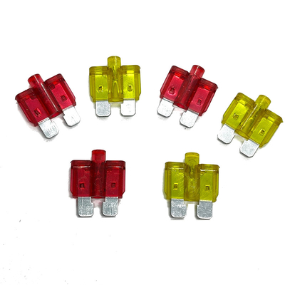 LED自動車ブレードファイューズ 32V 10A 15A 20A 25A 30A 35A 40A 自動車ファイューズ