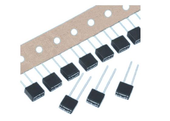 UL VDE CSAの弾薬パックの放射状の加鉛黒い熱可塑性の速い打撃のマイクロ ヒューズMSF 005 F5A 250V 8.35x7.7mm