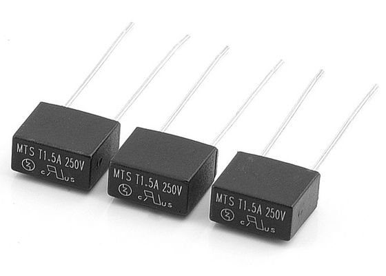 全体的な証明書とのEatonのたる製造人のBussmann SR-5の代理の時間のずれのSubminiatureヒューズ8.4mm 250V