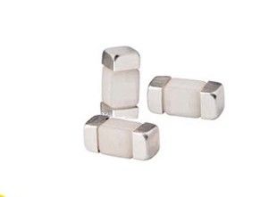 Withstand Inrush CQ24LT 002 6.1x2.6mm Ceramic Time Lag Chip Fuse 2A 350V 6125 For LED Lighting Overcurrent Protection