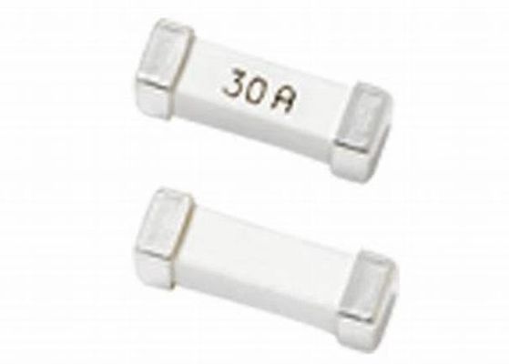 10.1x3.1mm 4012耐圧防爆タイム・ディレイ表面の台紙のヒューズ1A 600VAC 350VDCの高圧