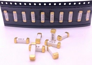 UL CUL 10.1mmx 3.1mmの4012高い侵入を用いる早く代理の破片のヒューズCQ40LF 500mA-40A 600VAC 350VDC