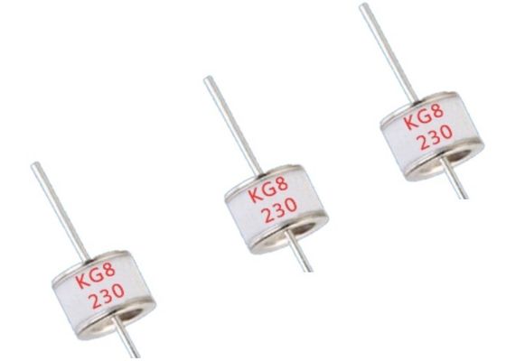 KG8シリーズGDT 8x6mm隠されたランプの2つの電極の切換えの火花ギャップ110V-800Vのサージの防止装置の点火