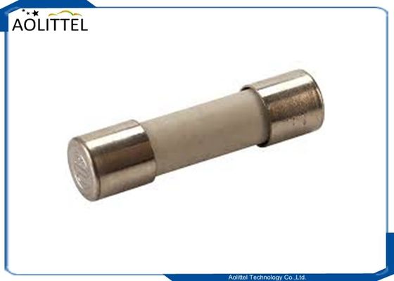 UL CULは代理の陶磁器のヒューズ2.5A 250V 5x20mm速く吹きますカートリッジ管のヒューズ5.250BFCを絶食します