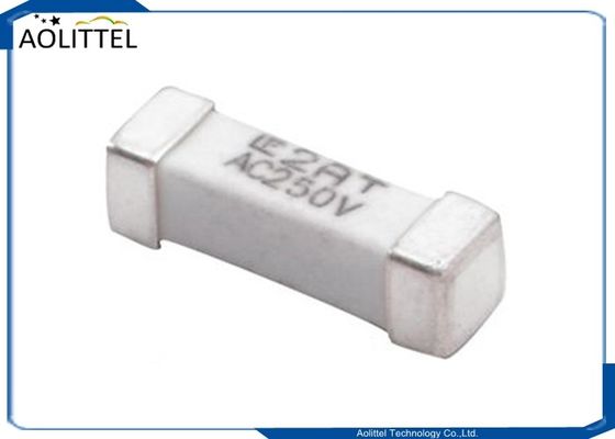タイムレイグ サブミニチュア 小正方形 表面マウント フィューズ 0.50A - 5.0A 250V 443シリーズ NANO2 3x10mm